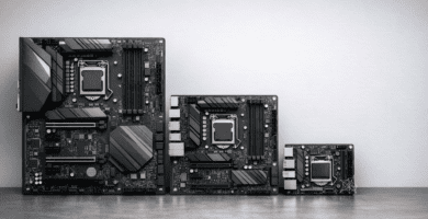 Comparación visual de tarjetas madre ATX, Micro ATX y Mini ITX